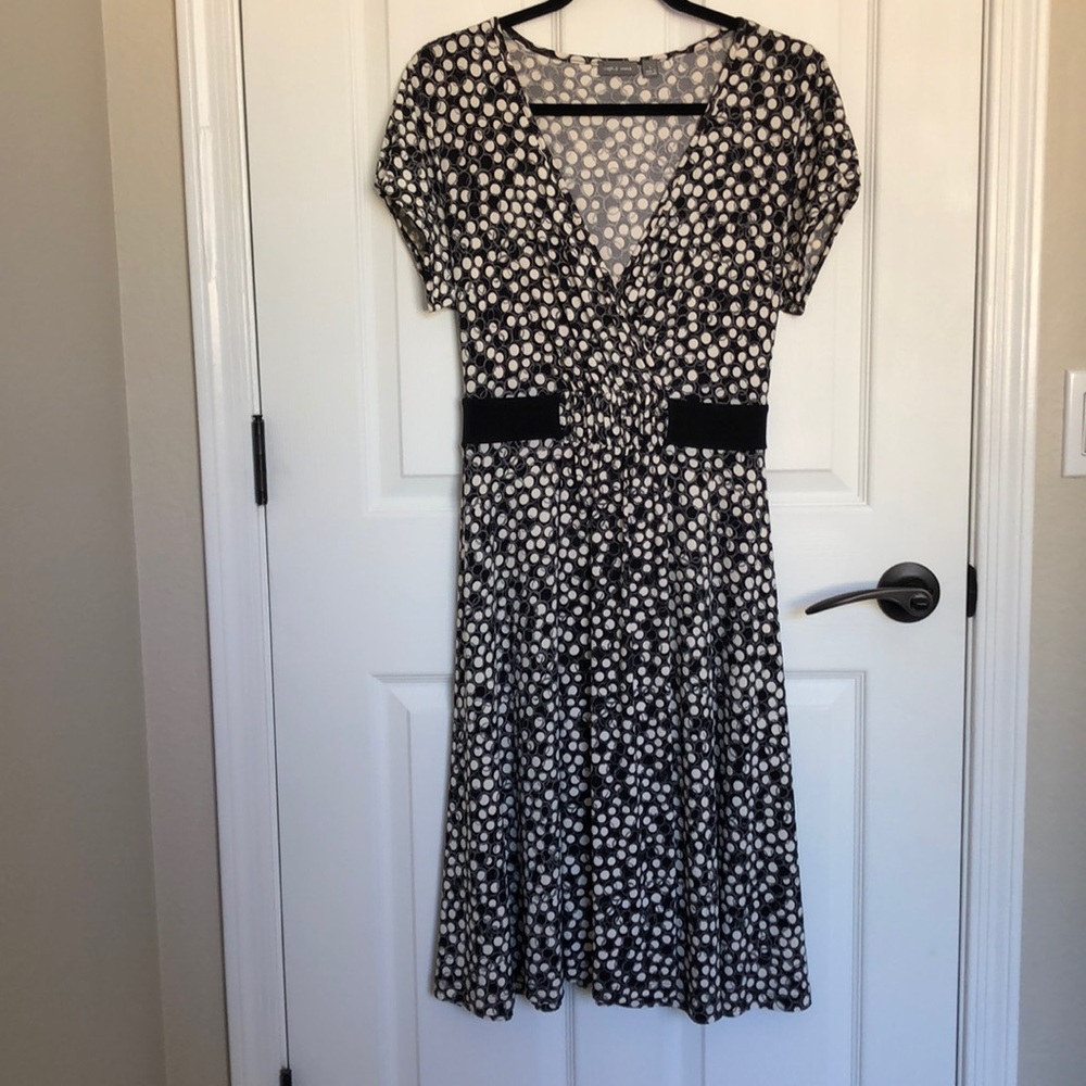 EUC apt.9 Black & White dotted Dress L Cap Sleeve